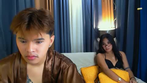 zavier skinny asian online show from April 11, 1:32 am