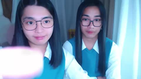 Snapshot of zhaviahale chatting on February 26, 12:05 pm im your lovely zhaviabigcock here online show from February 26, 12:05 pm