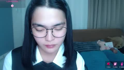 im your lovely zhaviabigcock here online show from April 5, 12:29 am