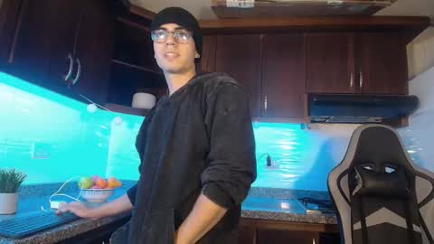 Zhingarher online show from January 11, 3:23 am