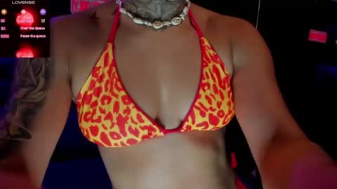 zhoestrong online show from June 27, 9:32 pm
