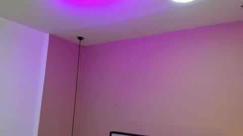 zia online show from September 25, 11:06 am