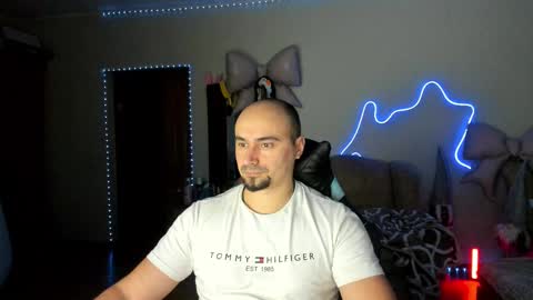 Ziesh online show from February 12, 7:17 pm