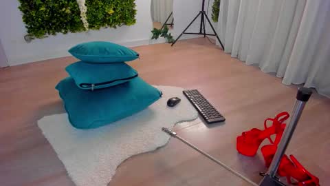 Galli online show from October 14, 5:27 pm