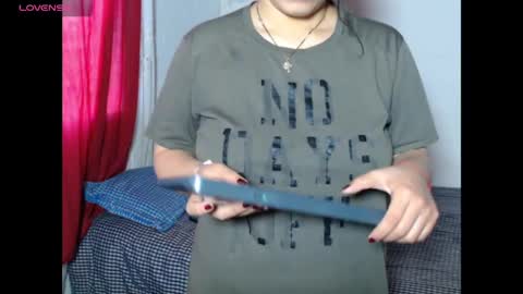 Zoe Bronw online show from December 5, 11:23 am