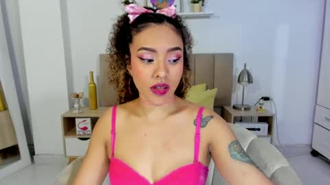 Zoe Gruber online show from June 27, 1:11 am