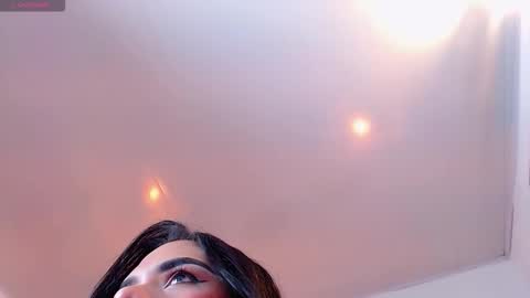 Snapshot of zoe_hecate chatting on October 14, 3:20 am zoe_hecate online show from October 14, 3:20 am
