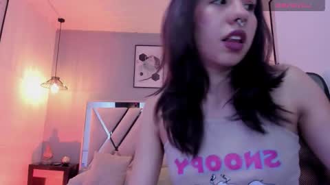 zoe_moreau online show from February 16, 7:23 pm