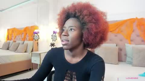 Zoe Novakk  online show from November 3, 9:27 pm