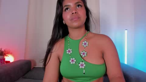 Zoe online show from March 9, 4:16 am