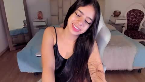 Zoe online show from October 18, 12:09 pm