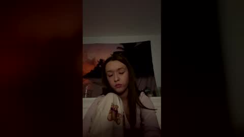 zoeapolo online show from February 2, 2:31 am