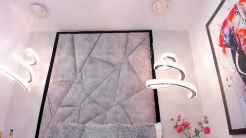 Zoe online show from June 19, 12:33 pm