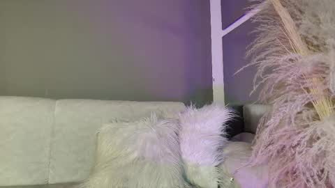 ZOE online show from May 17, 7:12 pm