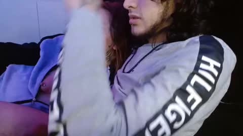 zoee jhonnyy online show from December 22, 6:17 am