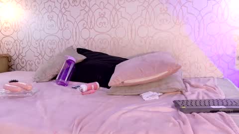 zoeecarter_ online show from May 13, 4:27 pm