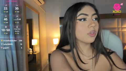 zoei_moon online show from March 7, 7:58 pm