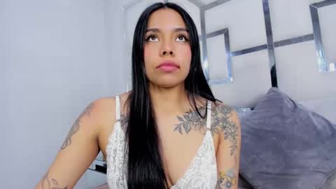 ZoeSwam online show from September 29, 1:32 pm