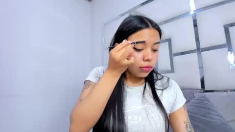 ZoeSwam online show from November 28, 12:12 pm