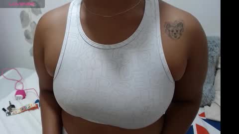 Snapshot of zury_ferrari chatting on October 11, 7:50 pm zury_ferrari online show from October 11, 7:50 pm