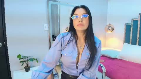 Zuzana21 online show from July 28, 4:39 pm